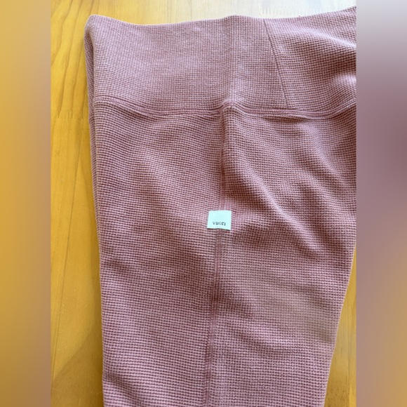 Vuori waffle knit leggings. Size small. Terra Cotta. - Picture 4 of 5